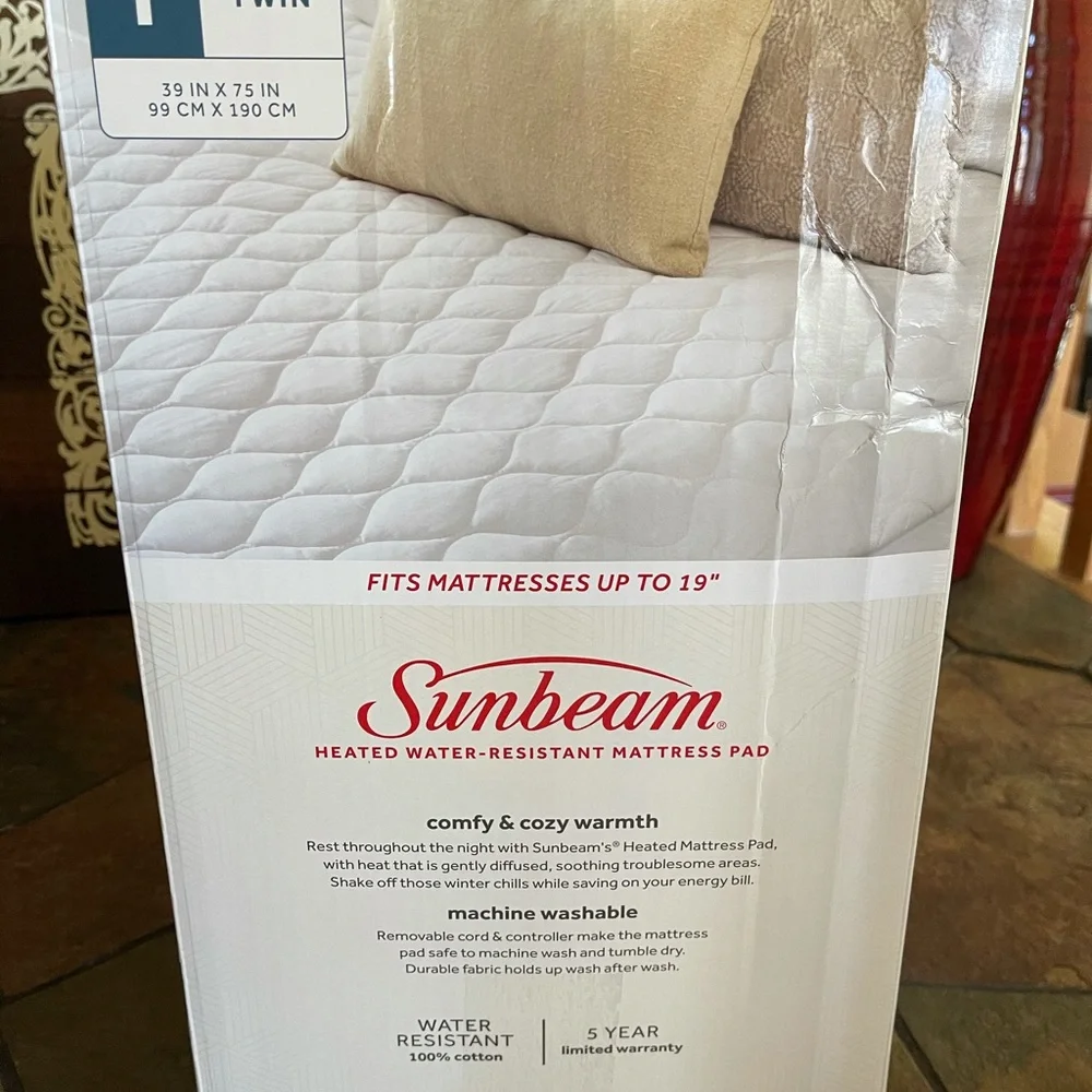 NEW Sunbeam Water Resistant Heated Mattress Cover